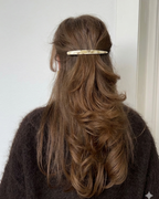 French Barrette Marble de Wombox - pinza francesa de pelo - detalle