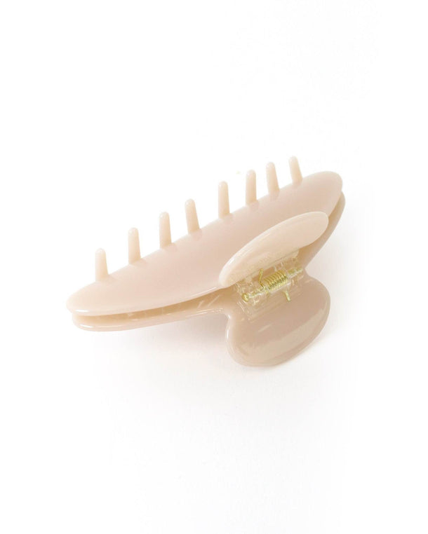 Pinza grande Latte Beige de Wombox - pinza de pelo - primer plano