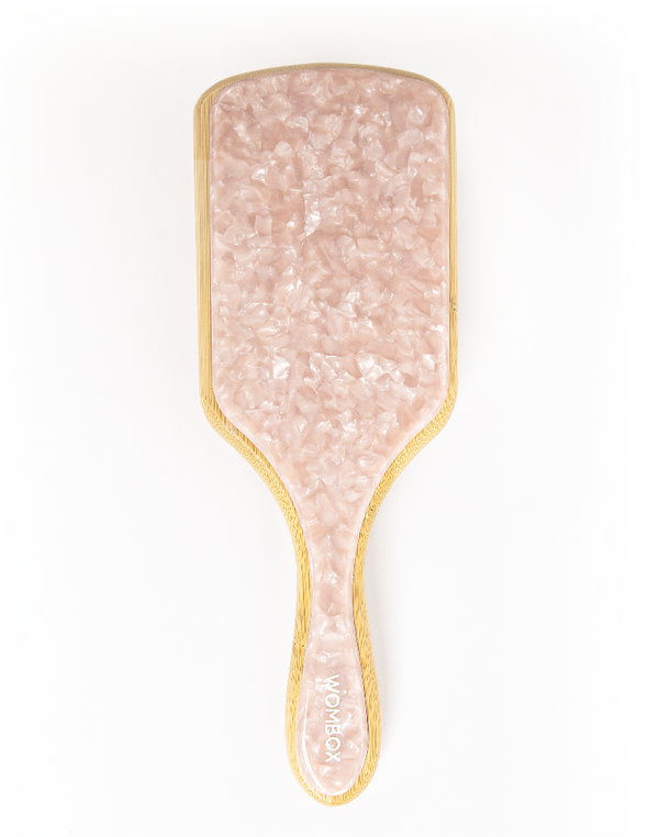 Cepillo Paddle de Bambú Cuadrado Rosy Glow de Wombox - cepillo de bambu para el pelo - vista lateral