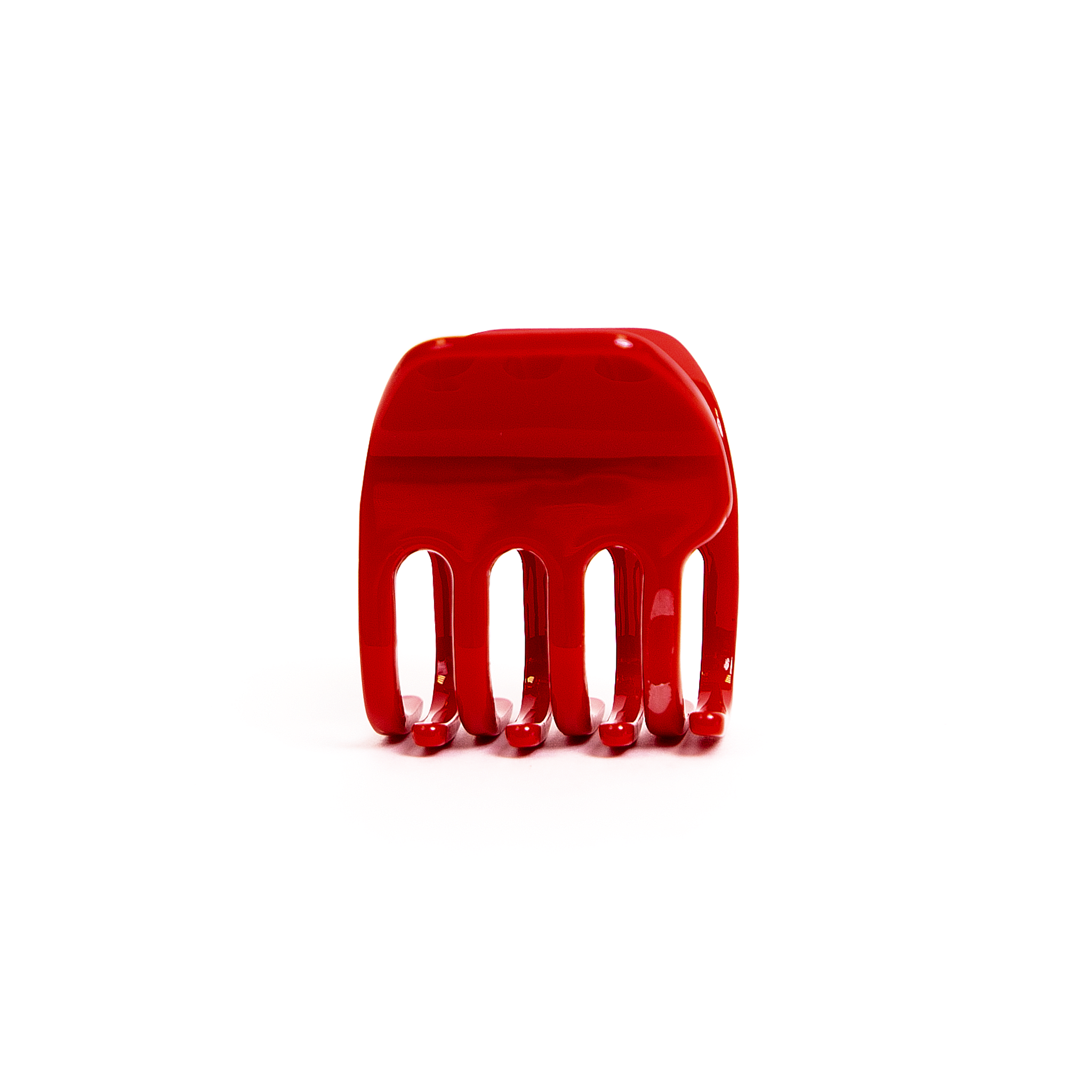Mini Claw Hair Clip in Bloody Mary